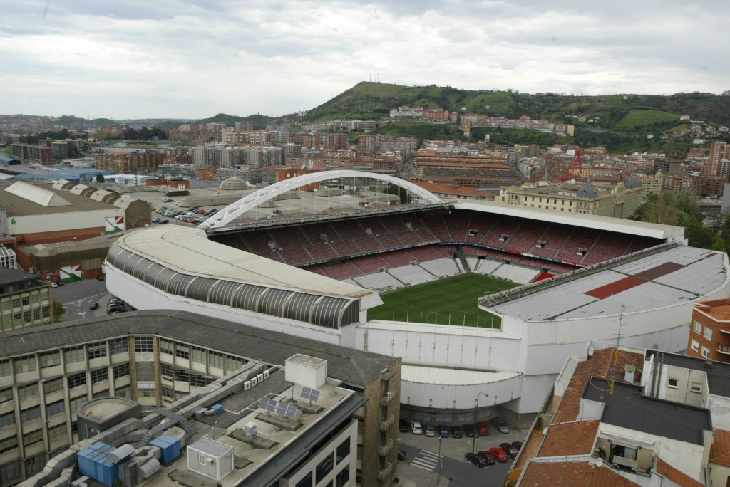 Resultado de imagem para athletic bilbao stadium 1977